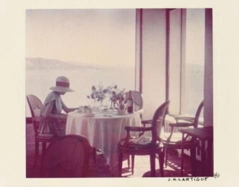 Bibi dans le nouveau restaurant d'Eden Roc